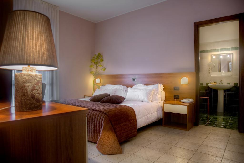 Hotel Tuscania Panoramico Exterior photo